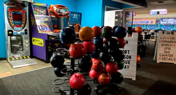 Vision Lanes (Fiesta Lanes) - Web Listing (newer photo)